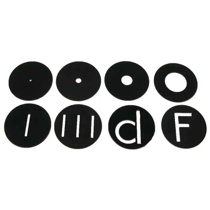 Lot de 8 objets en métal Ø 40 mm